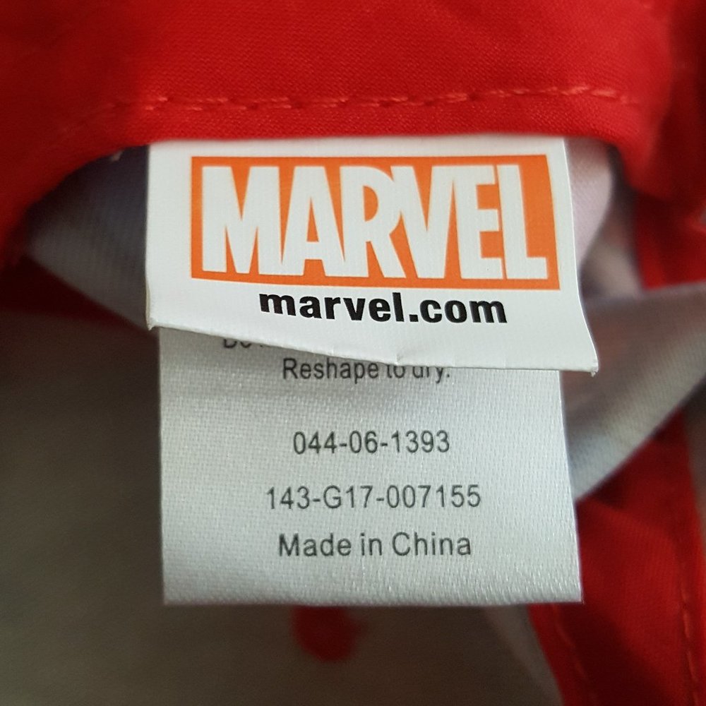 Marvel Comics Spiderman Embroidered Classic Character Costume Snapback Hat - Picture 5 of 7